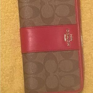 Coach wallet